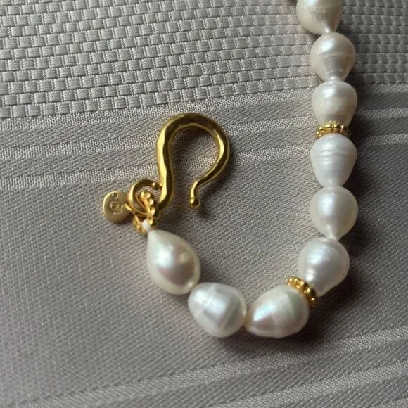 Brand New. $425 Julie Vos Pearl Necklace